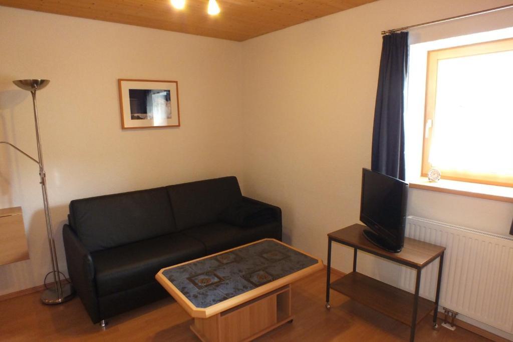 Haus Schneeflocke Apartamento Lech am Arlberg Quarto foto
