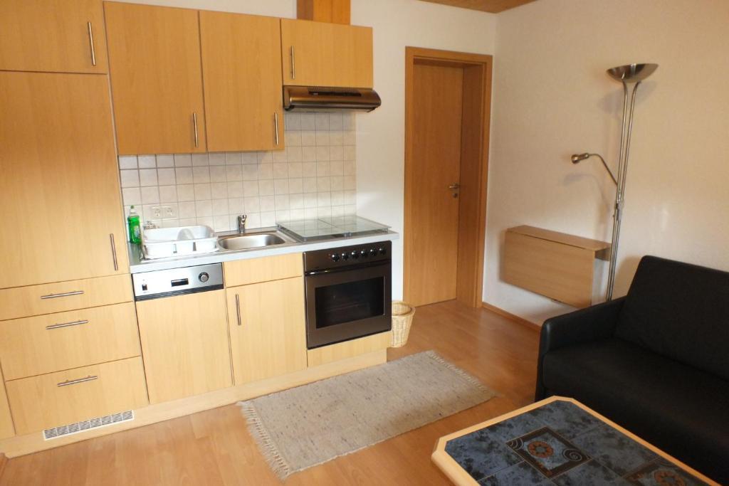 Haus Schneeflocke Apartamento Lech am Arlberg Quarto foto